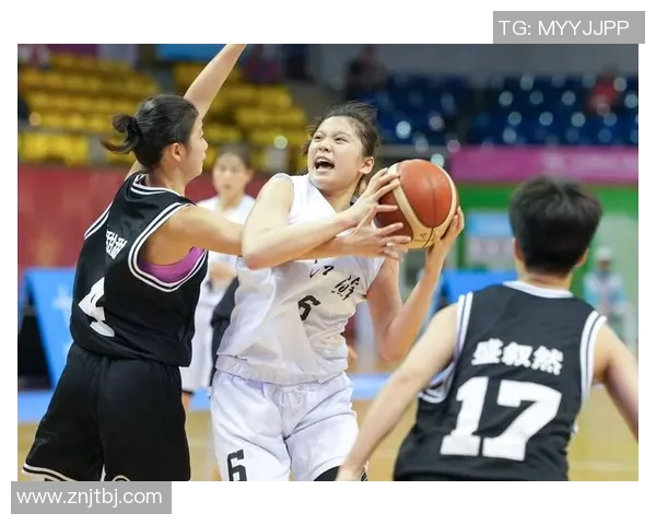 女排联赛江苏队与浙江队激战正酣精彩瞬间引人瞩目 女排联赛江苏队与浙江队激战正酣精彩瞬间引人瞩目