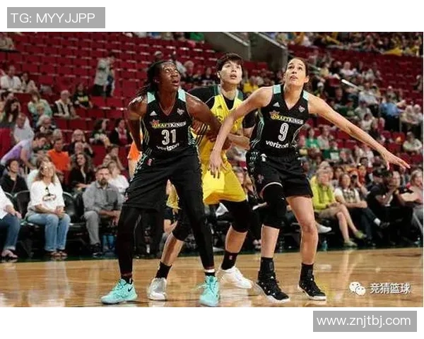 风暴与自由人精彩对决直播全程回顾与精彩瞬间分享