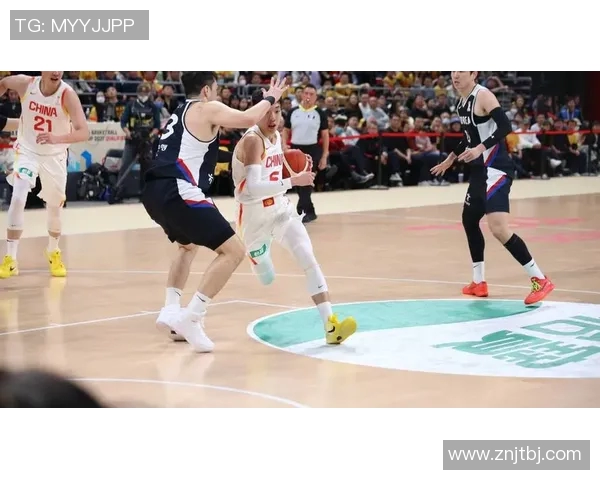 中国男篮客场挑战韩国队全力争胜展现实力与团队精神 中国男篮客场挑战韩国队全力争胜展现实力与团队精神